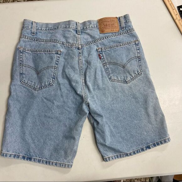 LEVI’S‎ Men’s 505 Vintage Jean Shorts, Size 36, high rise - Picture 8 of 12